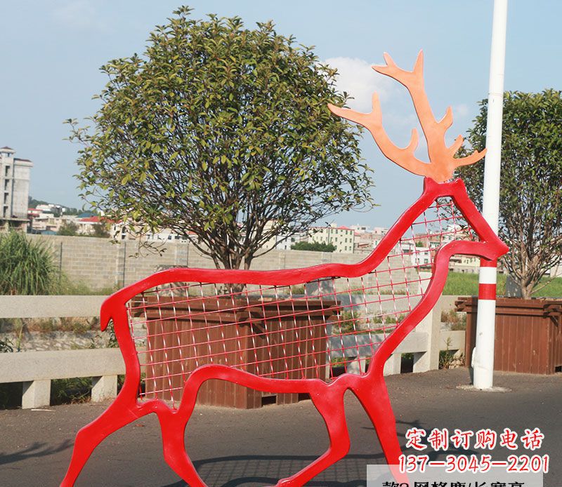 南京不锈钢动物雕塑——鹿