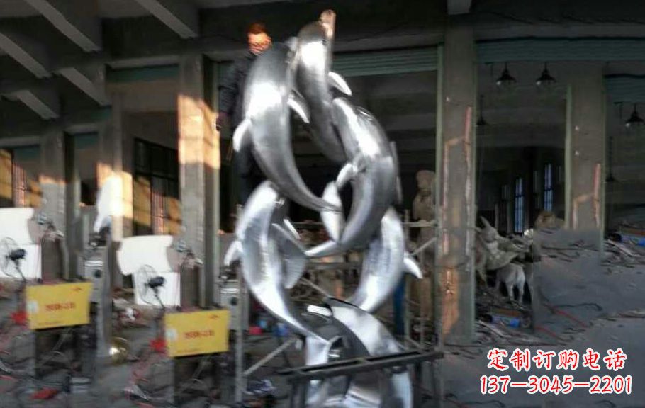 南京不锈钢海豚雕塑 (3)