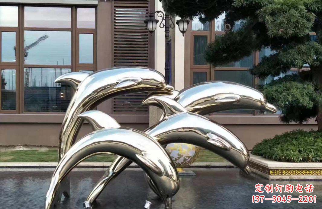 南京不锈钢海豚跳跃雕塑精美绝伦