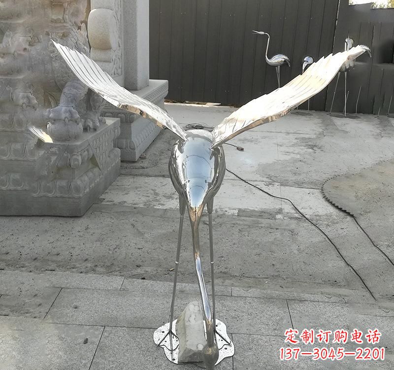 南京不锈钢户外动物仙鹤雕塑
