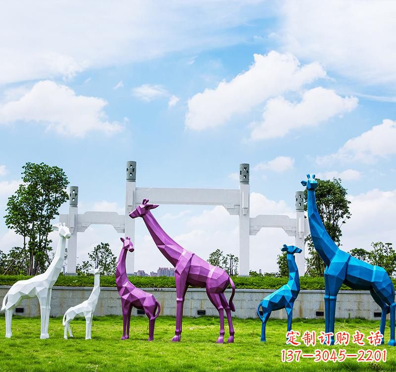 南京不锈钢材质的长颈鹿雕塑