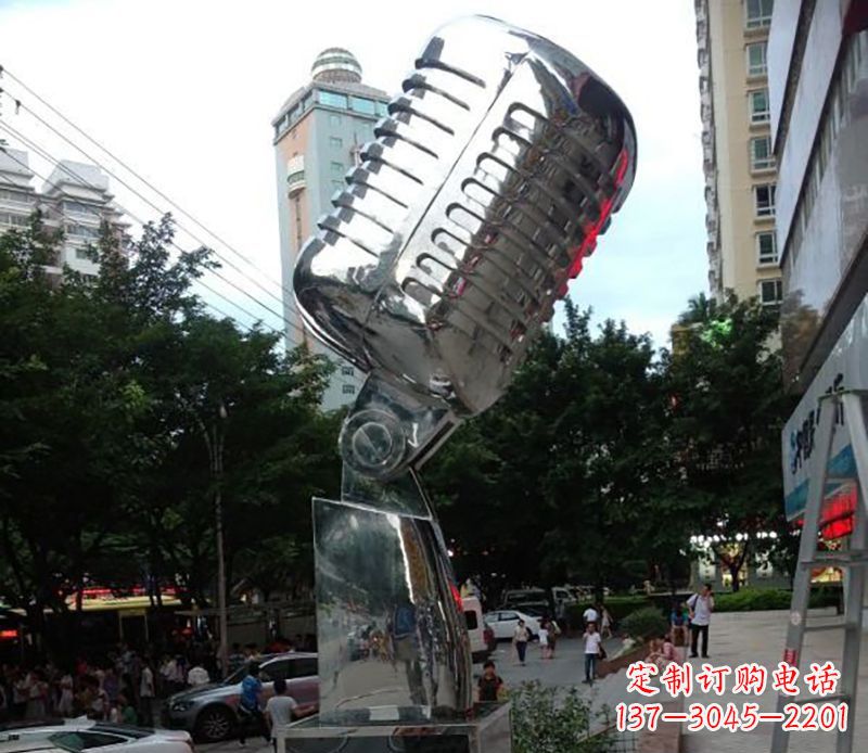南京不锈钢话筒雕塑
