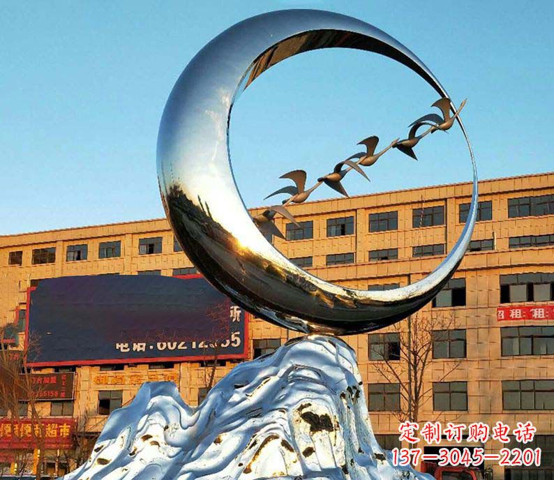 南京雁雕塑不锈钢的艺术精灵