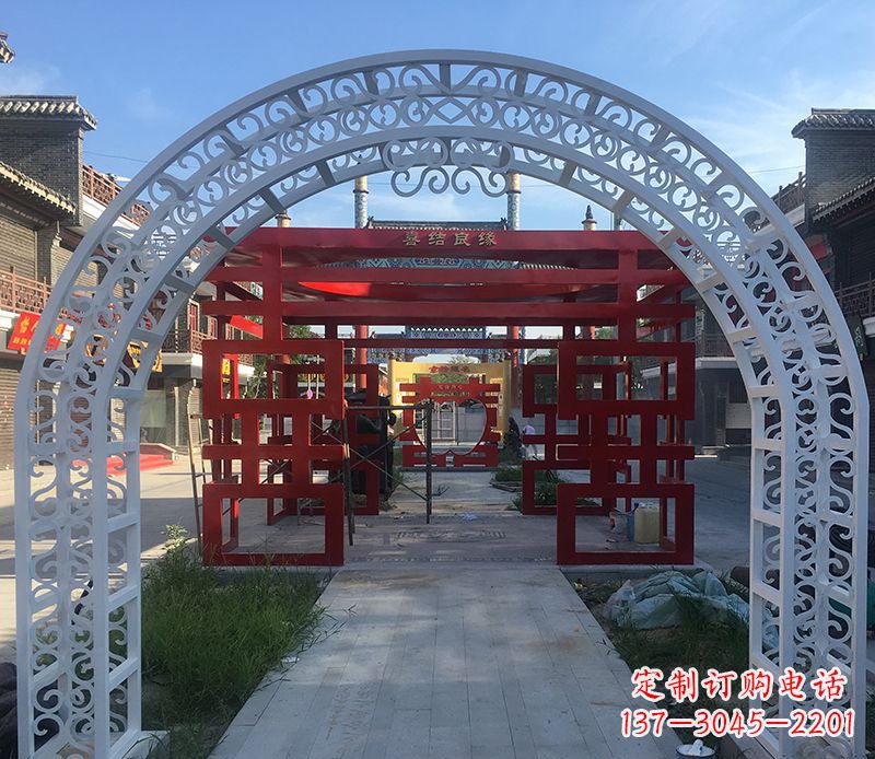 南京不锈钢拱门雕塑——精美绝伦