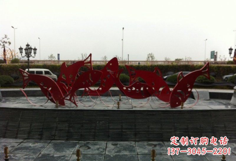 南京不锈钢剪纸鲤鱼雕塑精巧美观