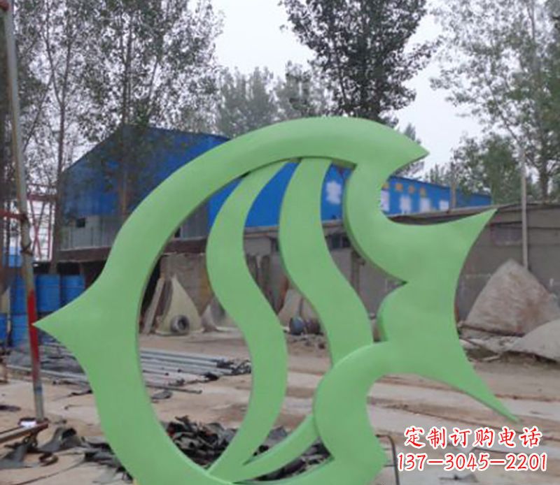南京不锈钢剪纸鲤鱼雕塑——传承传统艺术