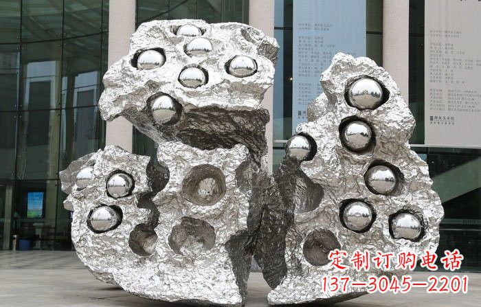 南京不锈钢莲蓬雕塑——传承古老文化的艺术瑰宝