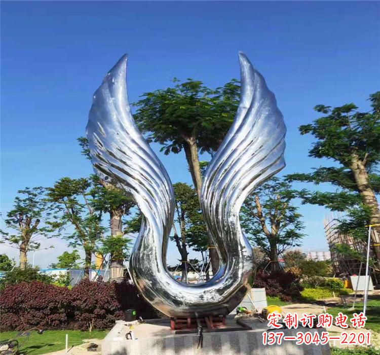 南京精美不锈钢翅膀雕塑