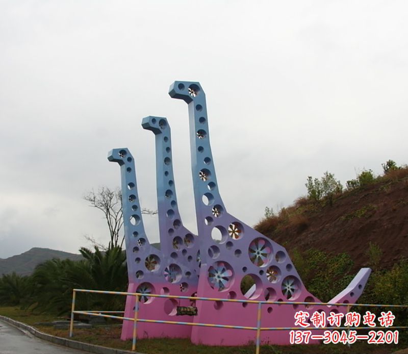 南京不锈钢恐龙雕塑精致的古代艺术