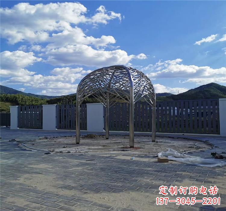 南京不锈钢凉亭雕塑美丽的艺术之作