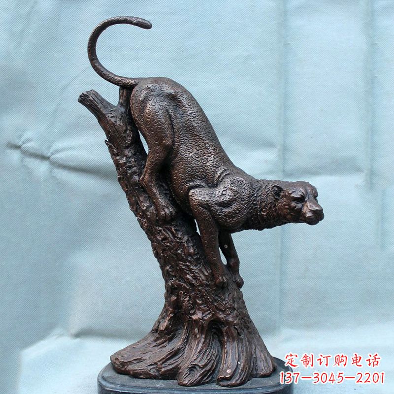 南京不锈钢猎豹雕塑经典之美