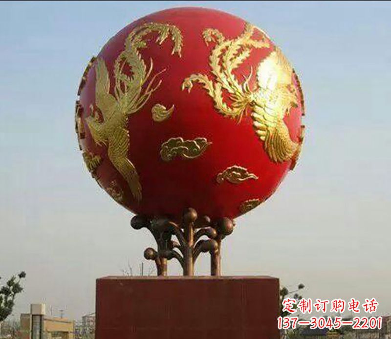 南京不锈钢龙凤呈祥雕塑传统艺术的精美体现