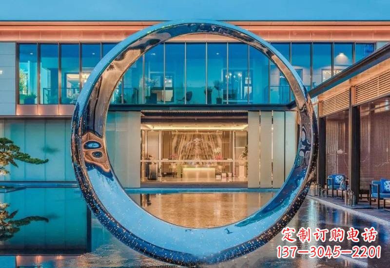南京不锈钢镂空灯光圆环雕塑