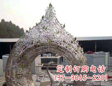 南京不锈钢镂空孔雀雕塑