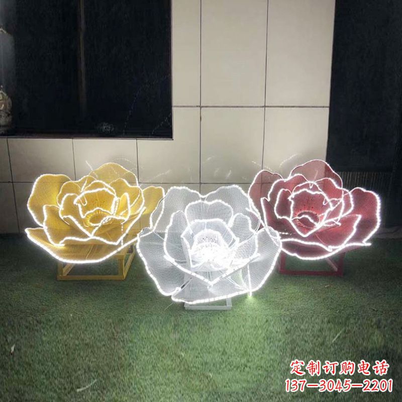 南京精美不锈钢玫瑰花灯光雕塑