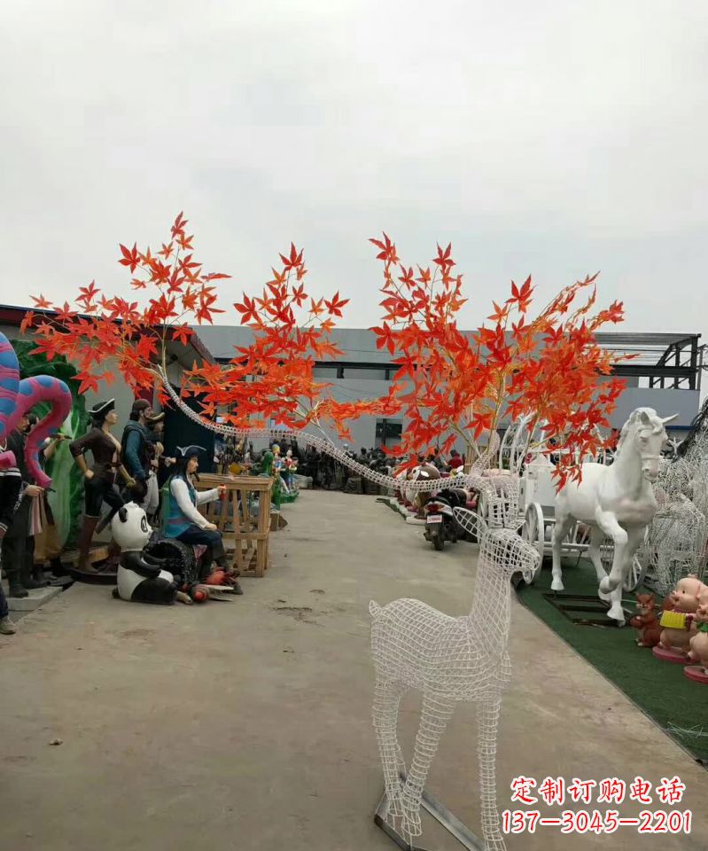南京不锈钢麋鹿雕塑精美的艺术品