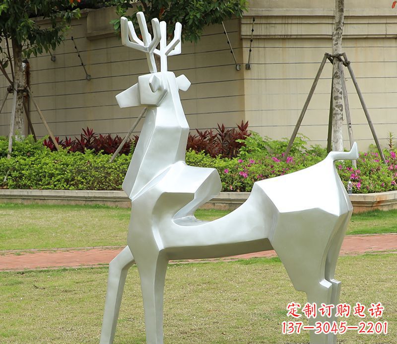 南京不锈钢美陈动物雕塑——鹿