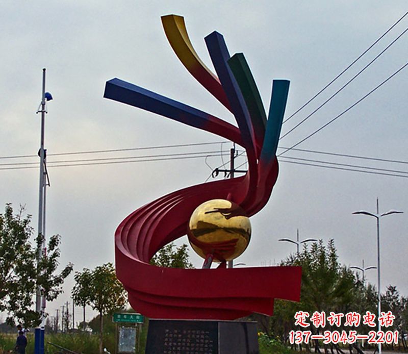 南京不锈钢飘带雕塑艺术与自然的完美结合