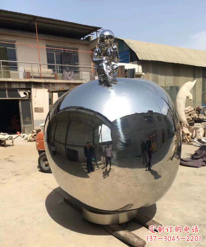 南京精美不锈钢苹果雕塑
