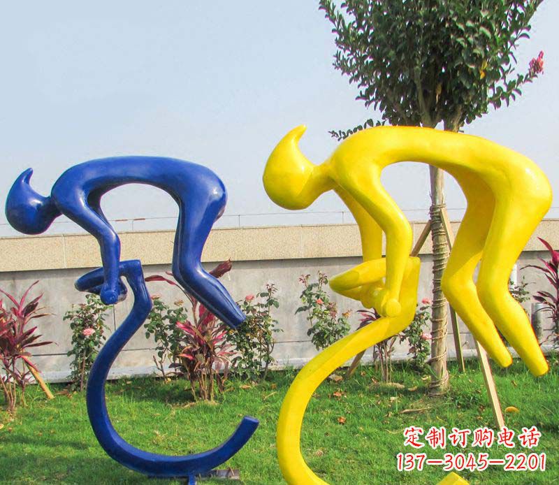 南京不锈钢骑自行车广场景观雕塑——给城市带来活力