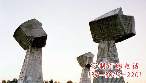 南京不锈钢拳头一种独特的雕塑材料