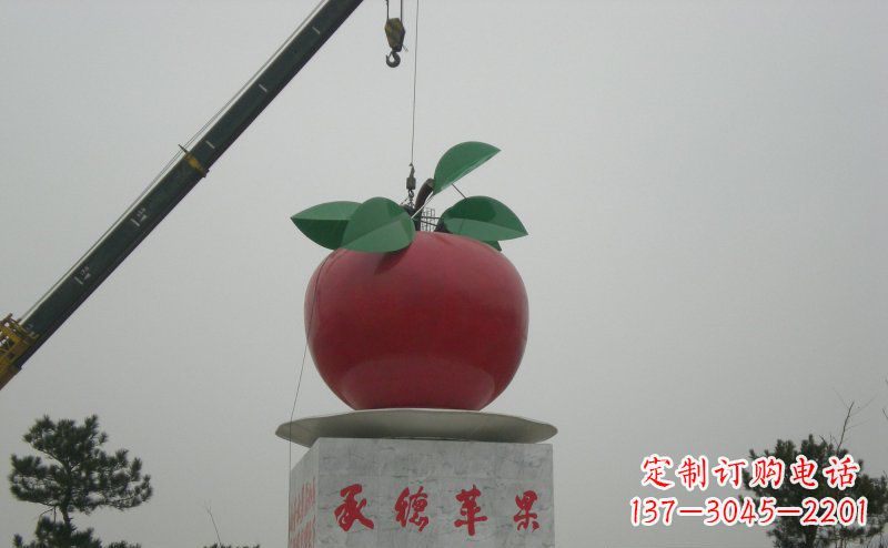 南京不锈钢苹果雕塑艺术与美学的完美结合