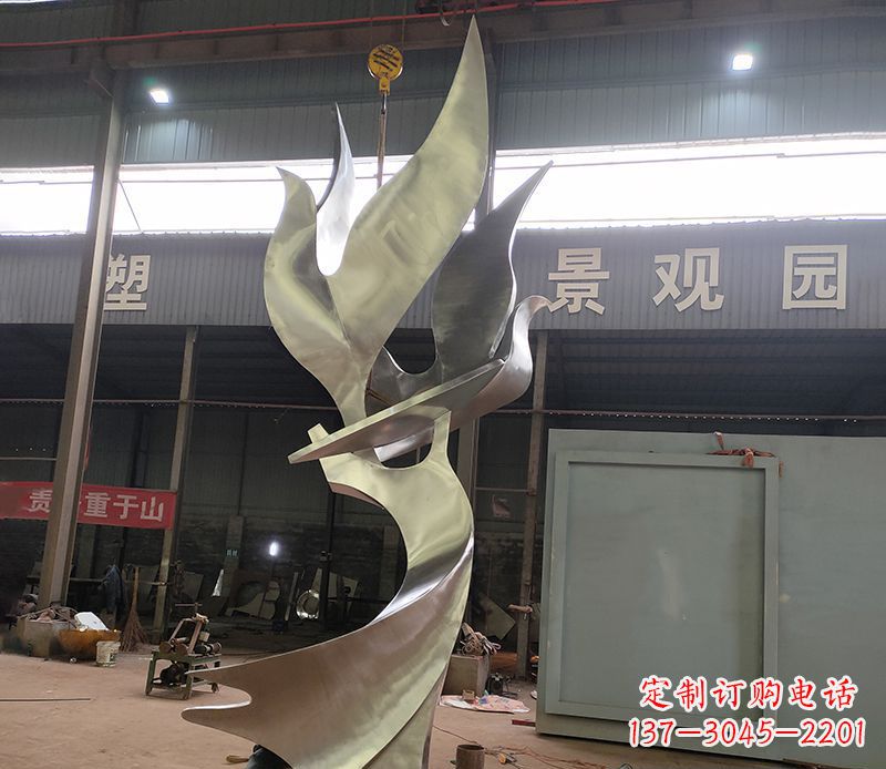 南京不锈钢天鹅雕塑传承自然之美