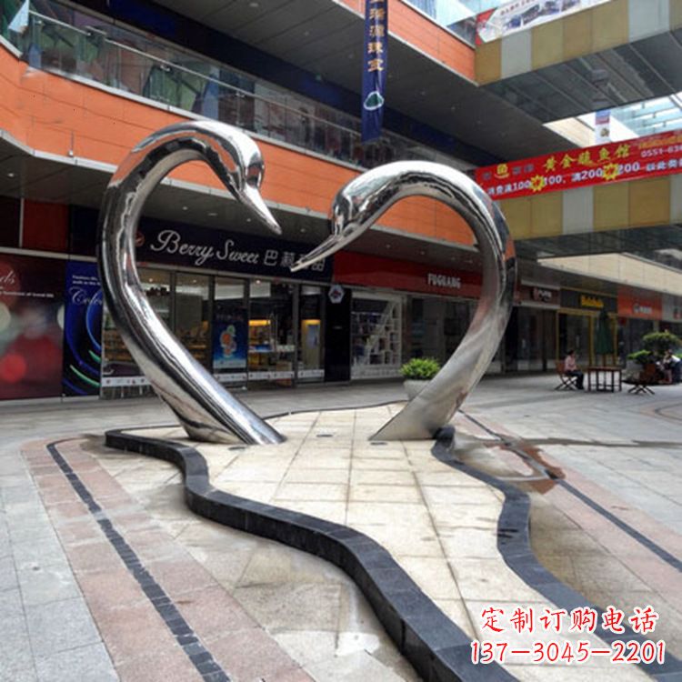 南京不锈钢天鹅爱情雕塑把浪漫永恒的爱情永久凝固