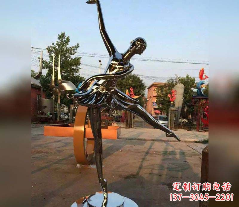 南京精美不锈钢美女雕塑