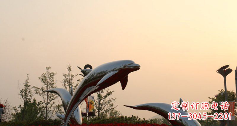 南京不锈钢海豚雕塑跳跃的美丽