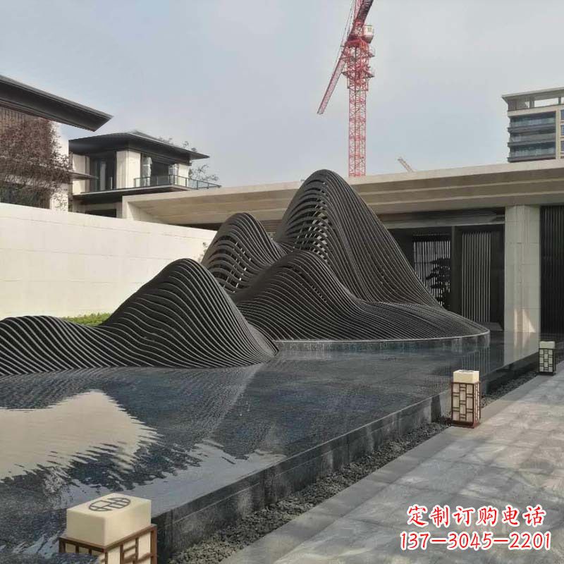 南京不锈钢铁艺假山艺术性的美化