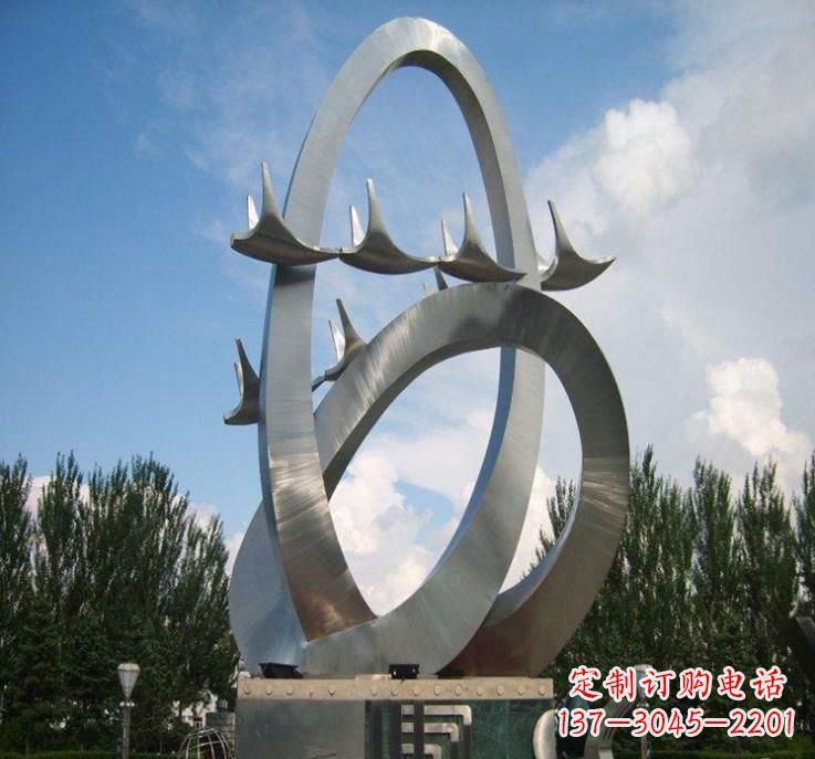 南京大雁飞翔——不锈钢现代大雁雕塑