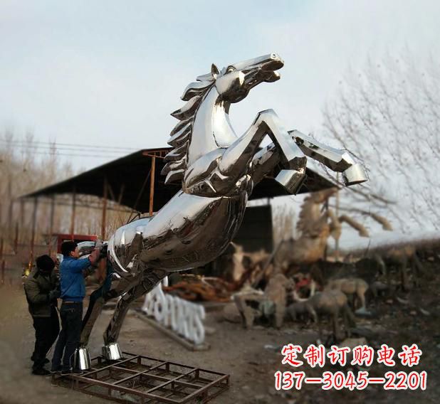 南京不锈钢现代动物马雕塑