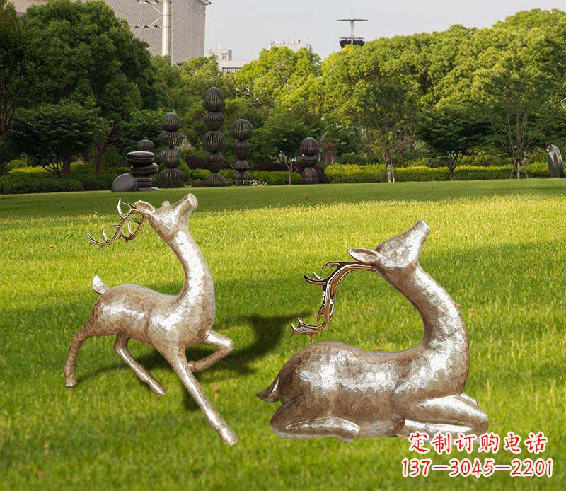 南京不锈钢小区抽象麋鹿雕塑