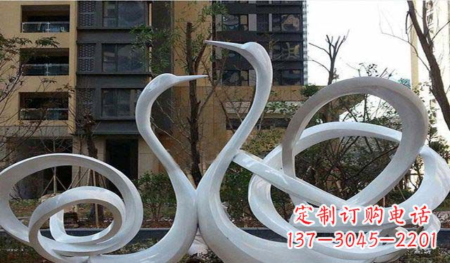 南京不锈钢小区美丽的天鹅雕塑