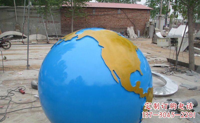 南京不锈钢校园地球雕塑象征着全球友好
