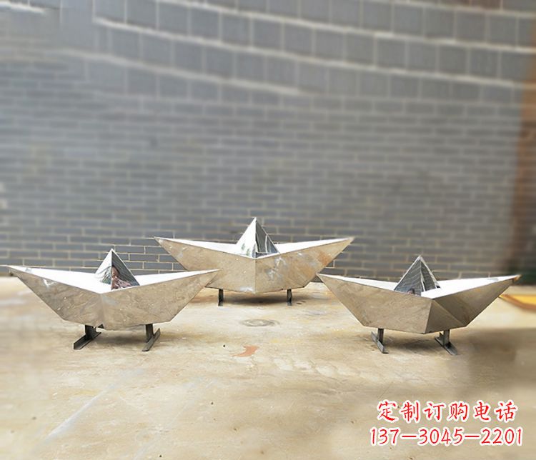南京不锈钢元宝雕塑精致的艺术品