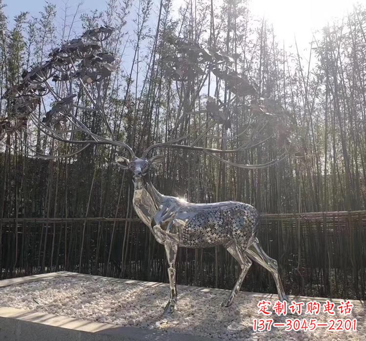南京不锈钢动物雕塑精美的艺术作品