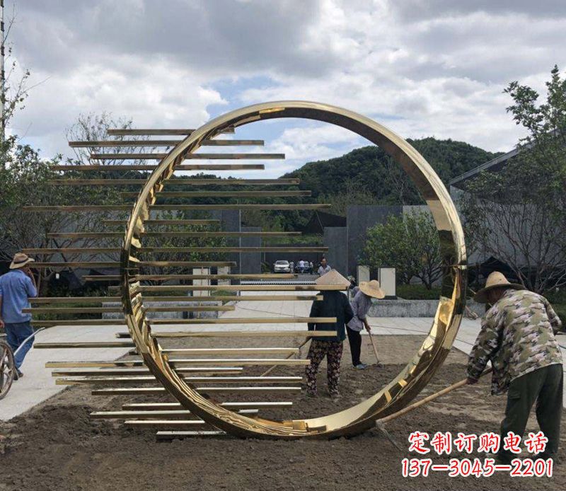 南京不锈钢圆环艺术雕塑