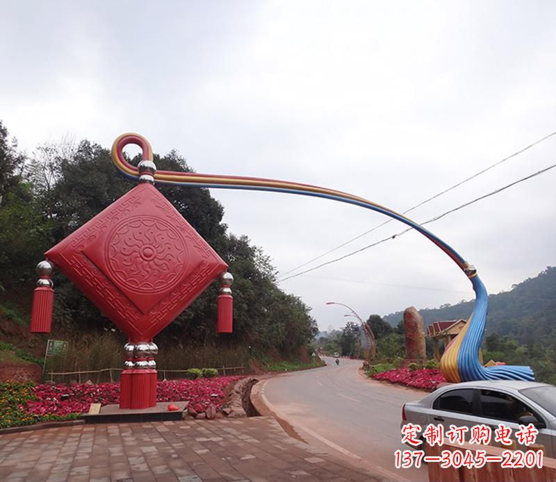 南京不锈钢中国结拱门雕塑