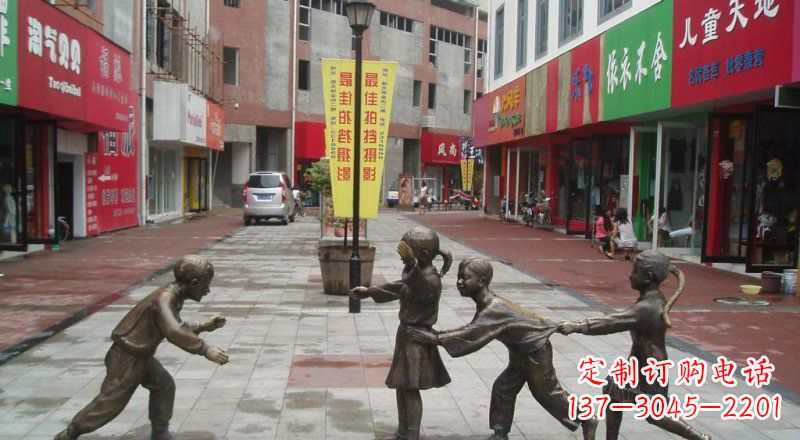 南京老鹰猎食雕塑