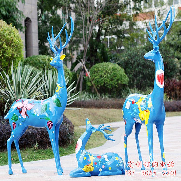 南京彩绘鹿雕塑玻璃钢-商场美陈动物摆件