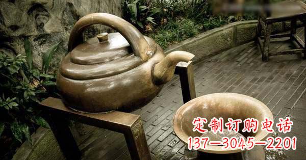南京茶壶雕塑——精致的艺术品