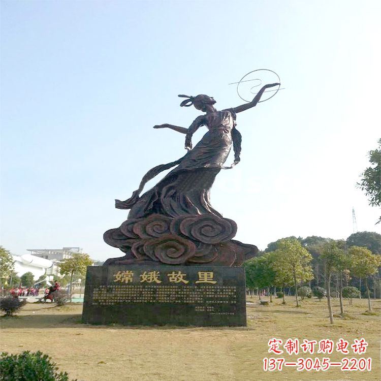 南京嫦娥传说一座神秘的雕像