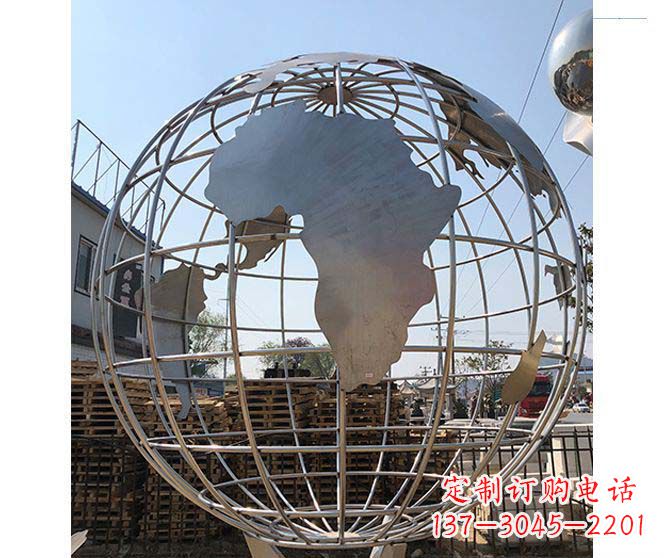 南京以城市为灵感的不锈钢地球仪雕塑