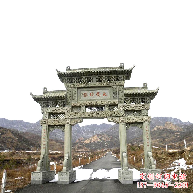 南京三门石牌坊雕塑——古韵依旧