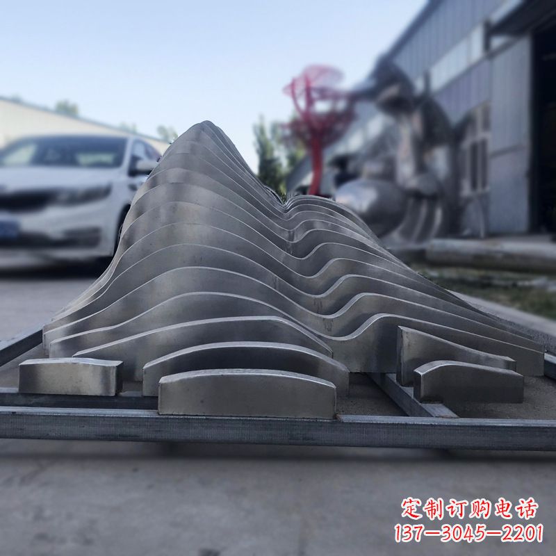 南京不锈钢假山雕塑精致耐用的艺术品