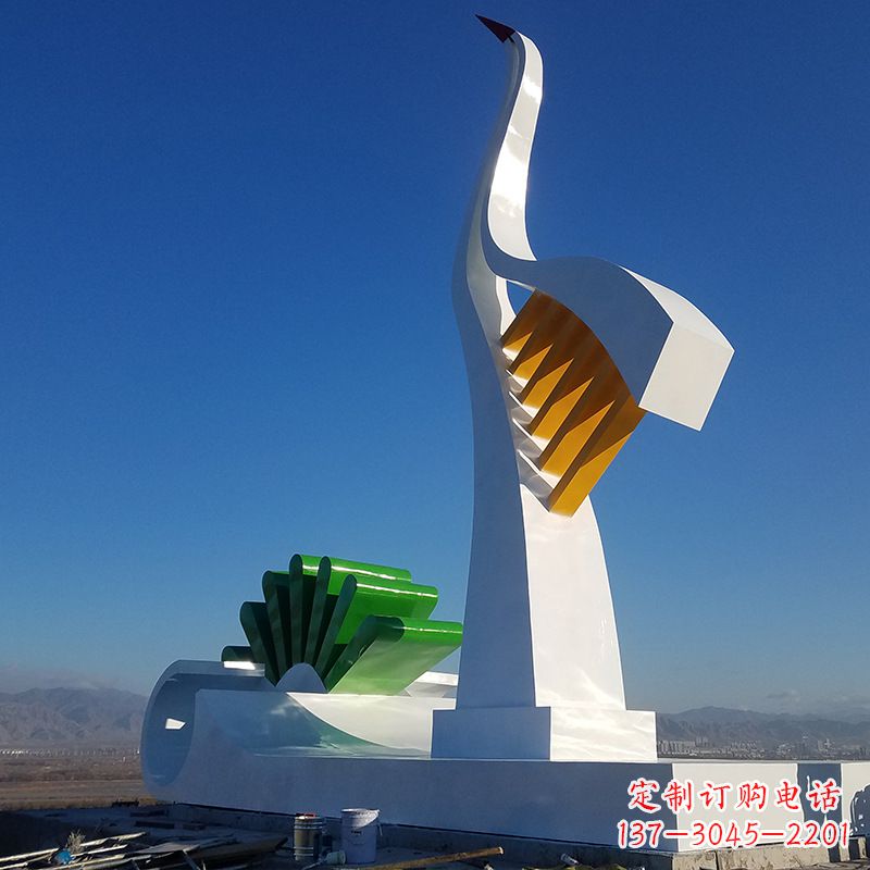 南京抽象仙鹤雕塑