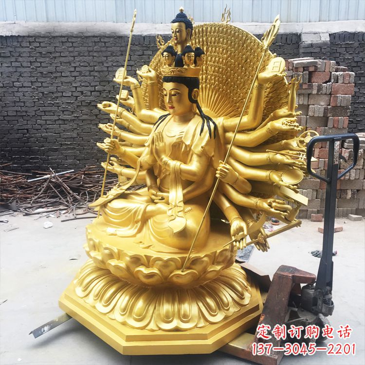 南京精美纯铜千手观音雕塑