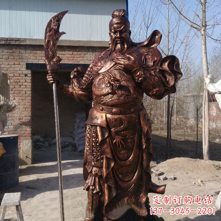 南京铸造巍然屹立的关公雕像